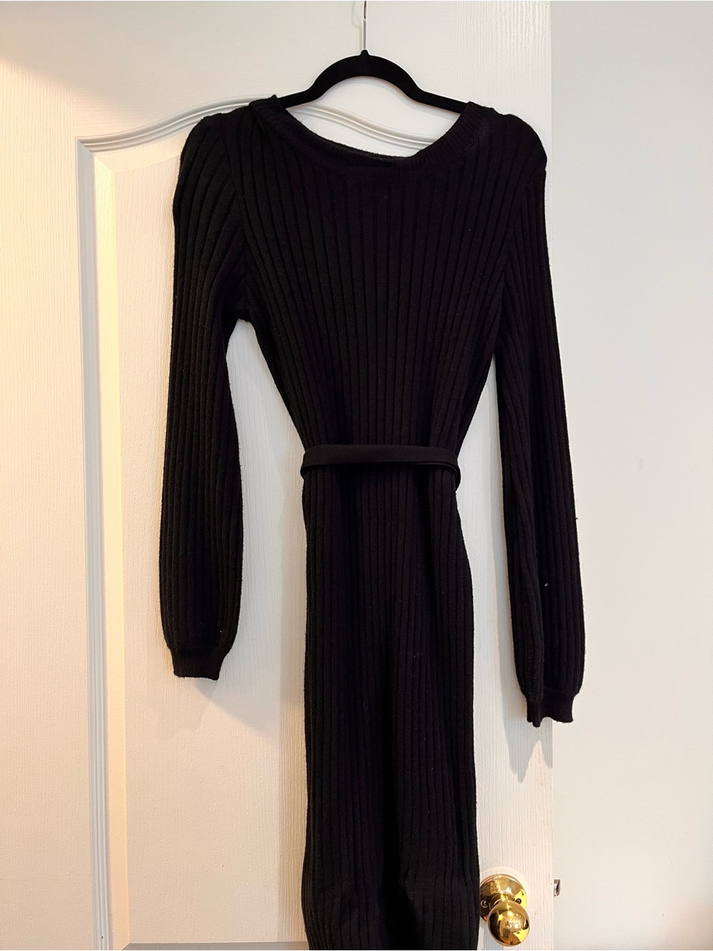 Vero Moda Black Ribbed Long-Sleeve Midi/Maxi Dress with Waist Tie
